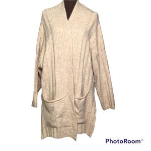 EUC Topshop Oversized Cardigan SZ 8-10